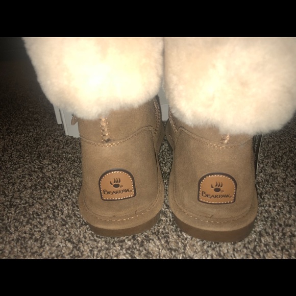 Bearpaws - Picture 2 of 4